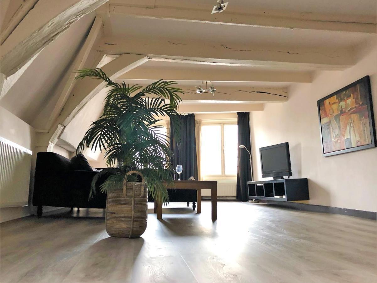 Hotel De Vischpoorte, Hartje Deventer En Aan De Ijssel Eksteriør billede